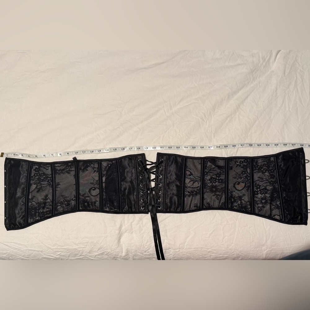 Chic Black Lace-Up Corset Belt - Picture 5 of 8